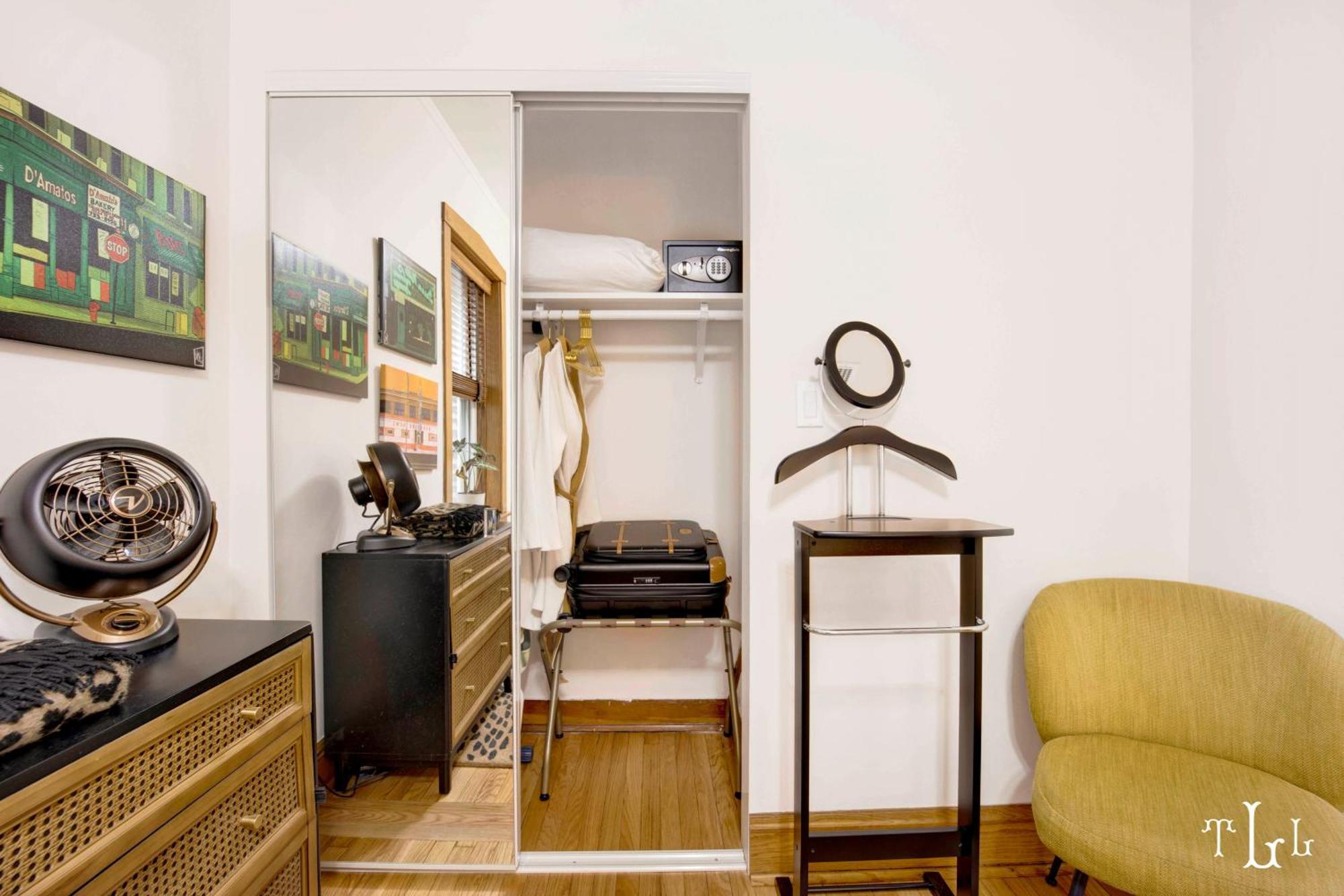 The Twin Lions: Bespoke Travel W/ Speakeasy* *